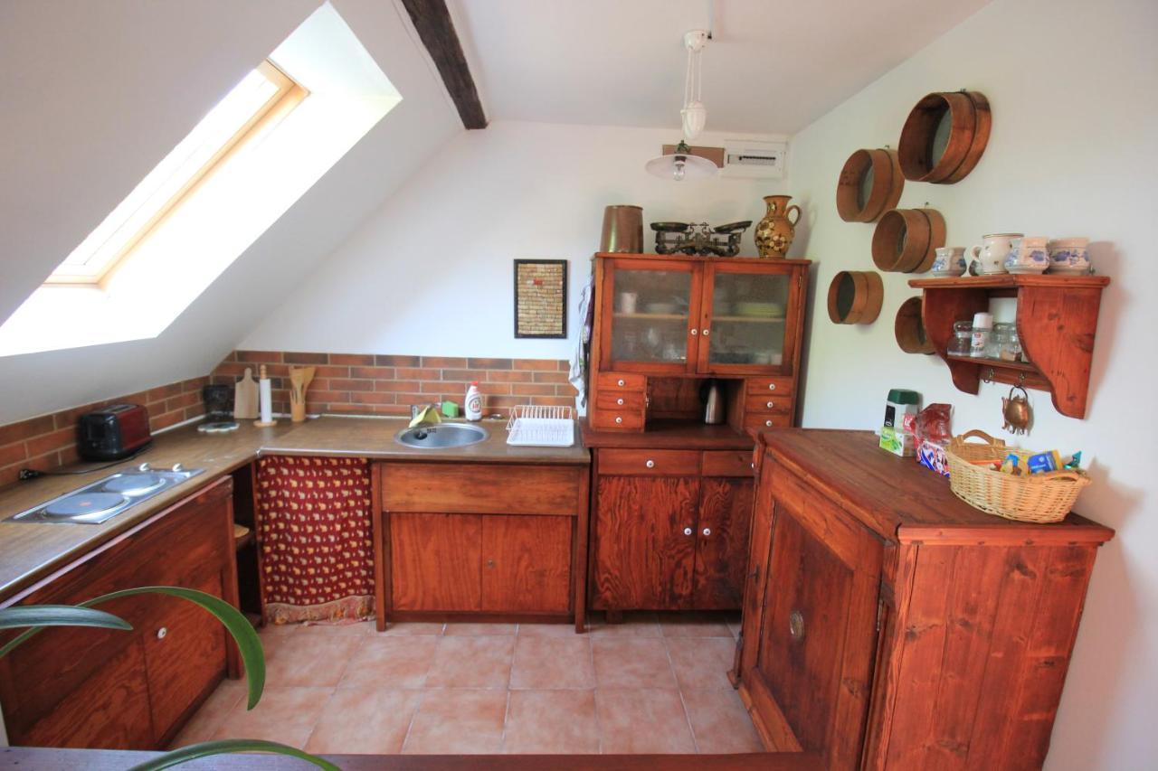 U Slunce Apartman Ostředek Kültér fotó